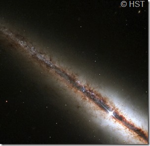 NGC 4013 Hst